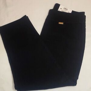 NWT INC skinny Capri mid rise tummy control size 8